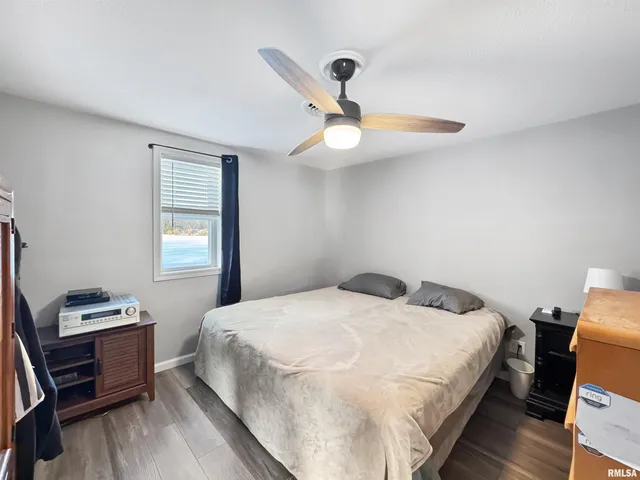 $215,000 | 17893 Red Shale Hill Road, Pekin, IL 61554