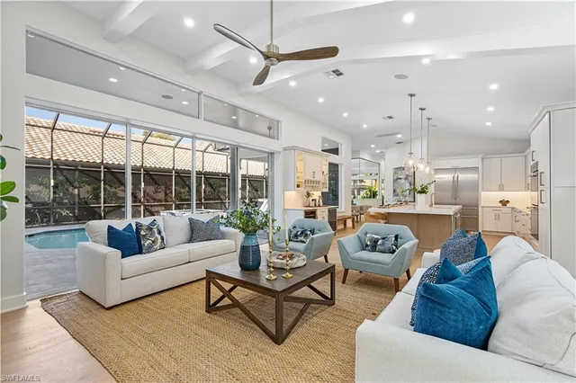 $1,900,000 | 3133 Terramar Drive, Naples, FL 34119