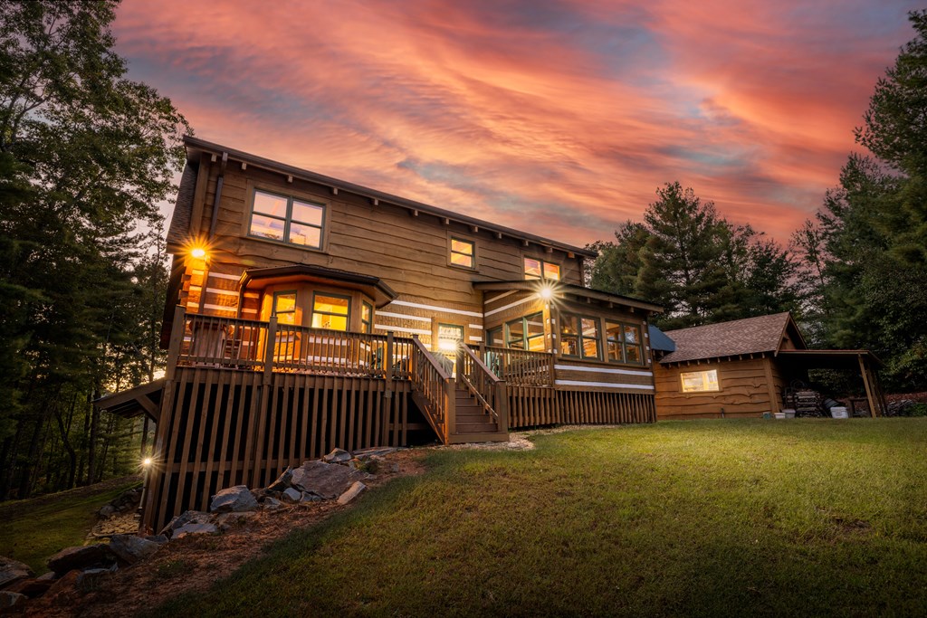 179 Cessna Loop Blue Ridge, GA 30513 - Photo 25 of 52