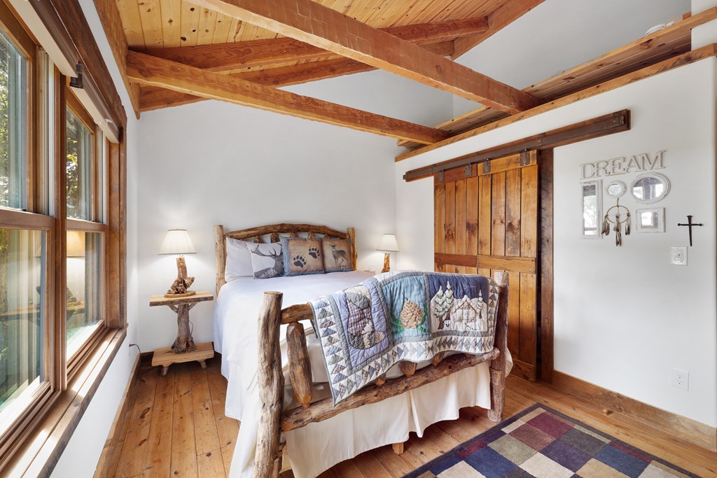 179 Cessna Loop Blue Ridge, GA 30513 - Photo 31 of 52