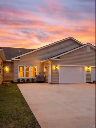 $344,900 | 220 Meridian Street, Lynchburg, VA 24502