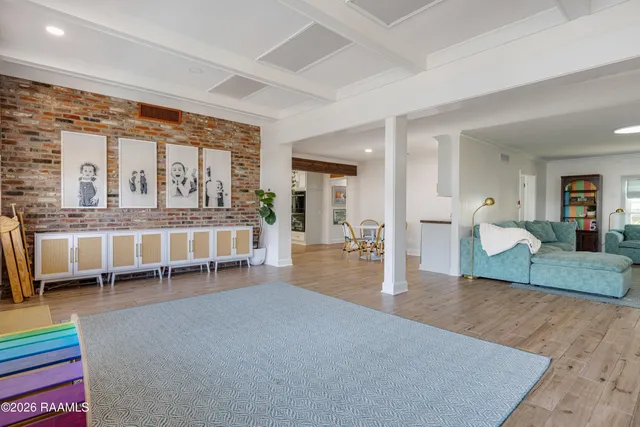 $595,000 | 617 Claymore Drive, Lafayette, LA 70503