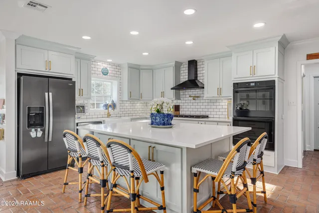 $595,000 | 617 Claymore Drive, Lafayette, LA 70503