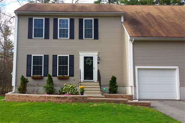3 Elephant Rock Road, Unit 3 Seabrook, NH 03874 - Photo 1 of 29 Gallery Image 1