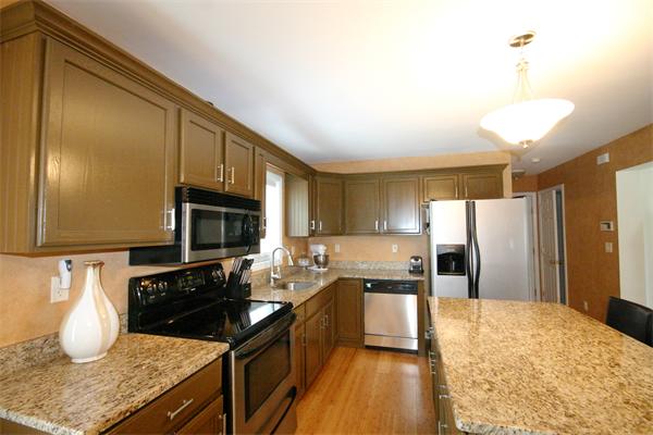 3 Elephant Rock Road, Unit 3 Seabrook, NH 03874 - Photo 3 of 29 Gallery Image 3