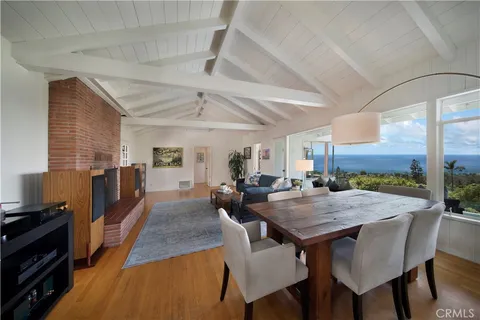 $4,298,000 | 933 Coast View Drive, Laguna Beach, CA 92651