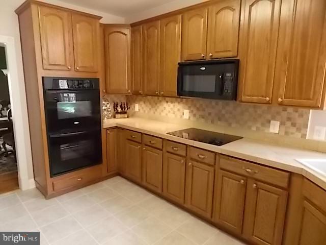 9331 Chapel Green Road King George, VA 22485 - Photo 6 of 30 Kitchen