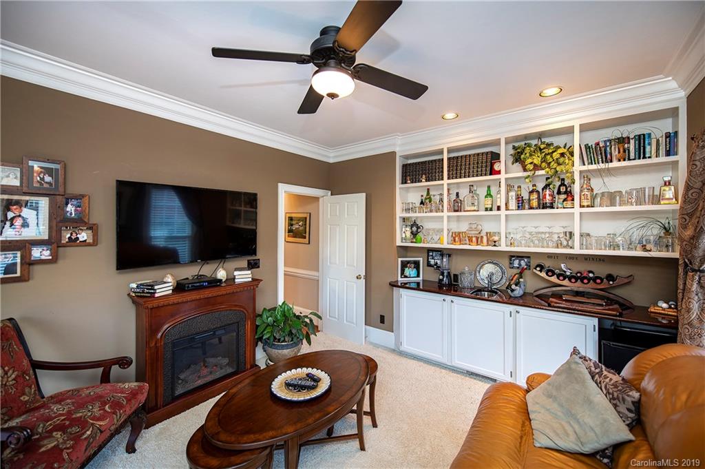 3007 Rochester Court Monroe, NC 28110 - Photo 5 of 38 Gallery Image 5