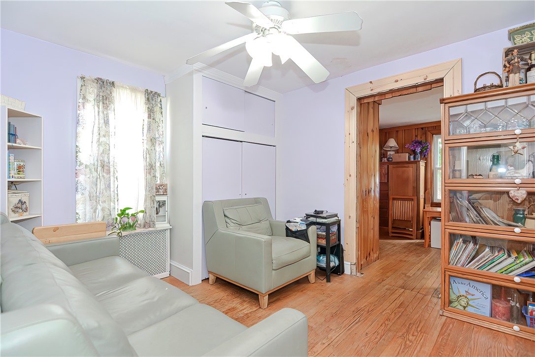 161 Whittier Road Pawtucket, RI 02861 - Photo 17 of 39