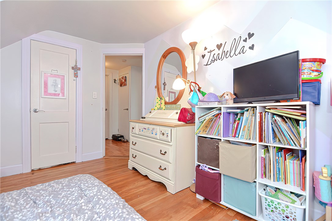 161 Whittier Road Pawtucket, RI 02861 - Photo 25 of 39
