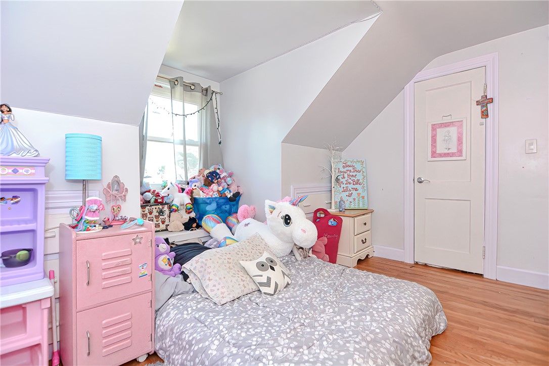 161 Whittier Road Pawtucket, RI 02861 - Photo 26 of 39