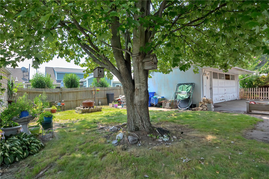 161 Whittier Road Pawtucket, RI 02861 - Photo 33 of 39