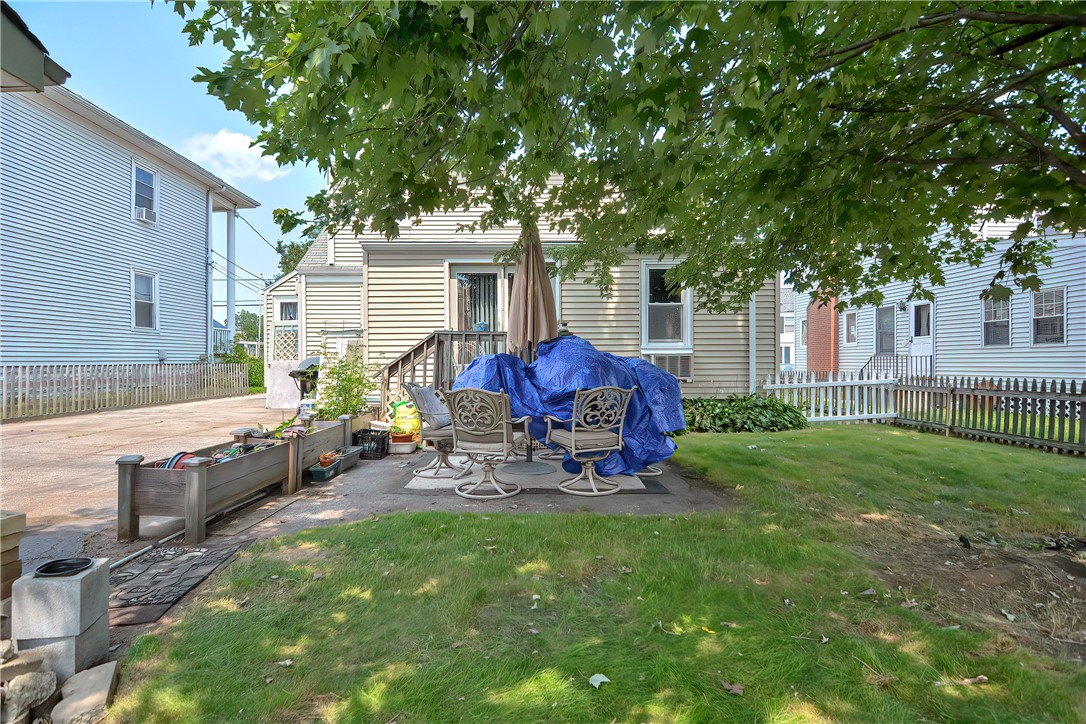 161 Whittier Road Pawtucket, RI 02861 - Photo 36 of 39