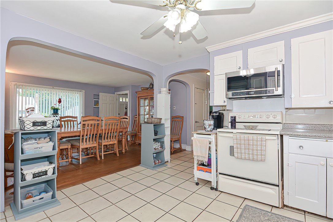 161 Whittier Road Pawtucket, RI 02861 - Photo 8 of 39