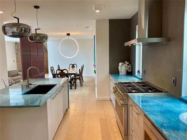 $3,350,000 | 2945 Pyrula Drive, Longboat Key, FL 34228