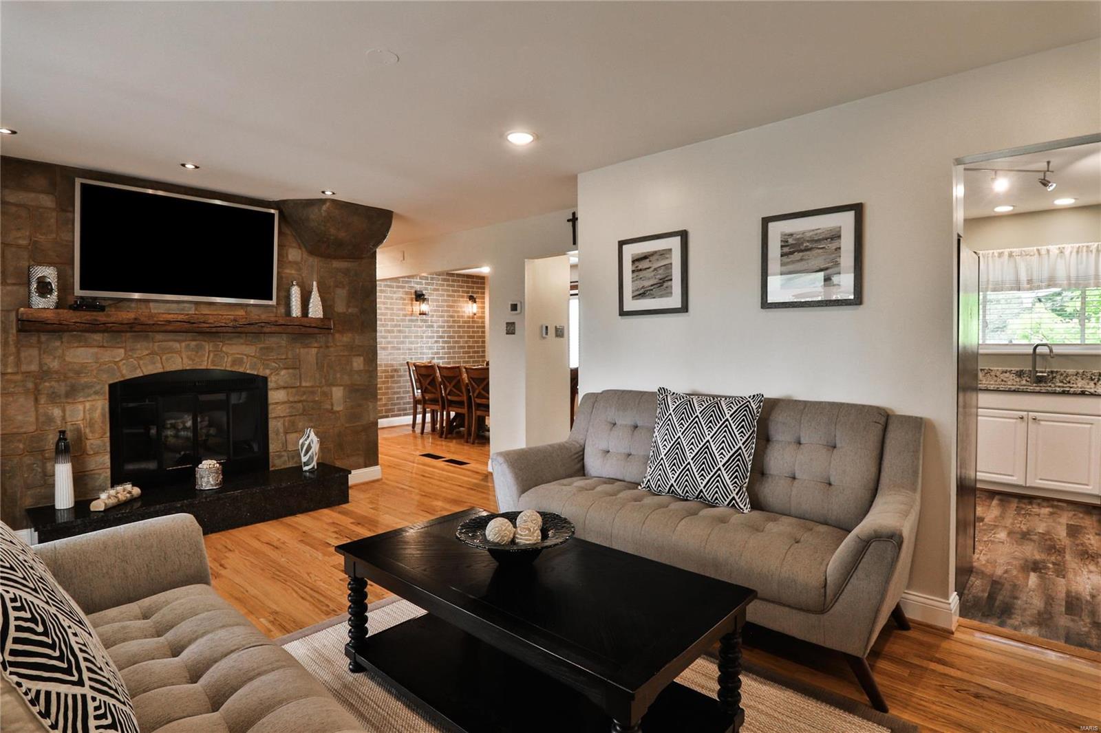 4771 Theiss Road St. Louis, MO 63128 - Photo 8 of 27