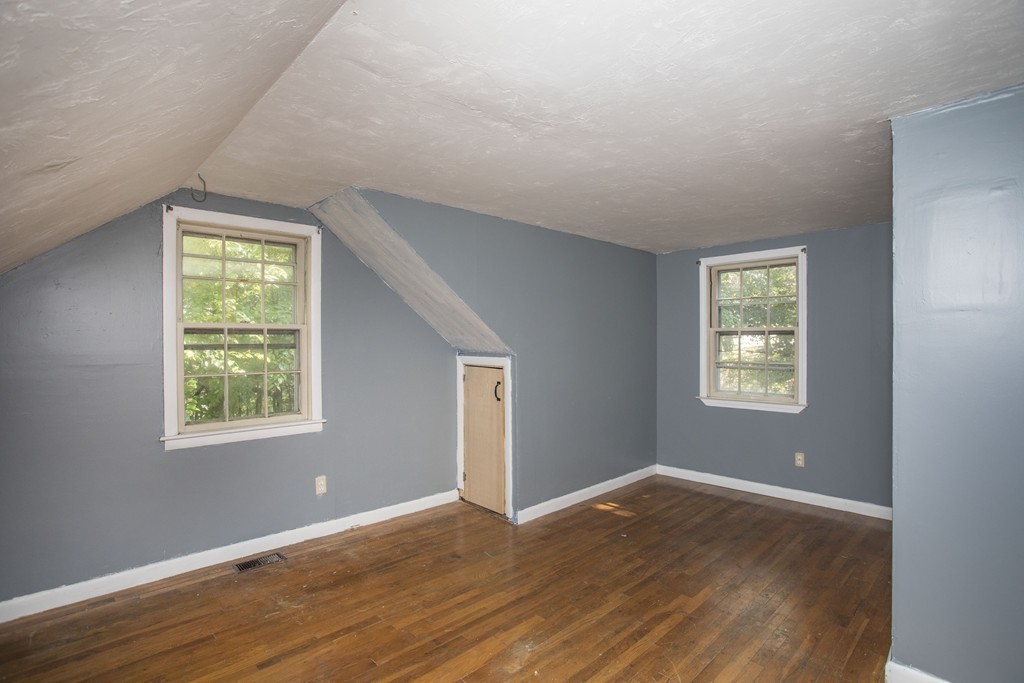 99 Scadding Street Taunton, MA 02780 - Photo 14 of 24 Gallery Image 14