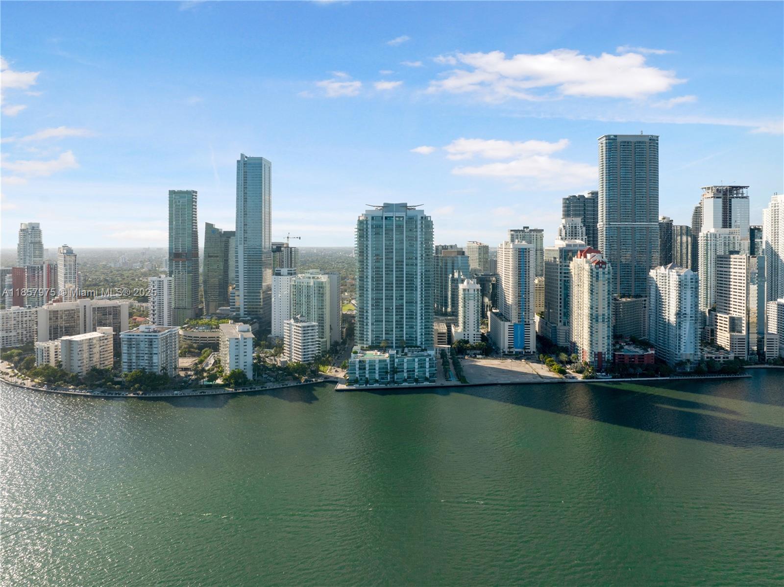 1331 Brickell Bay Drive, Unit 2709 Miami, FL 33131 - Photo 15 of 16 The Jade is in one of the best locations in Brickell with a high walkability index