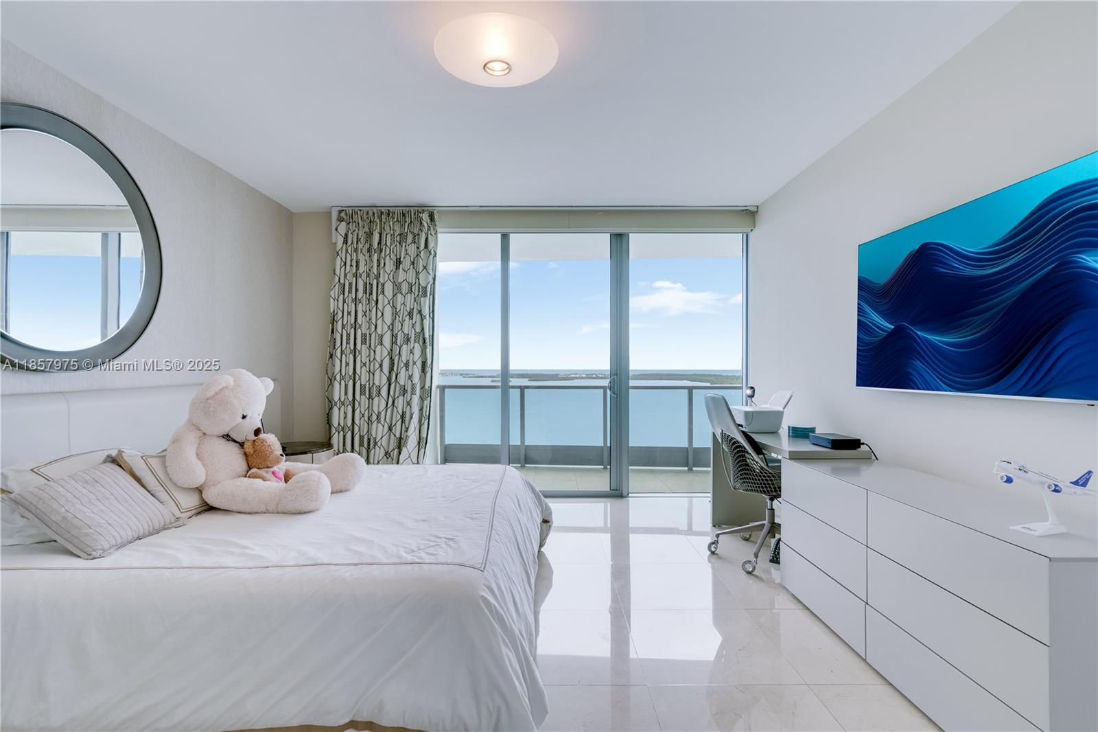 1331 Brickell Bay Drive, Unit 2709 Miami, FL 33131 - Photo 6 of 16 Best views of Miami from this primary bedroom!