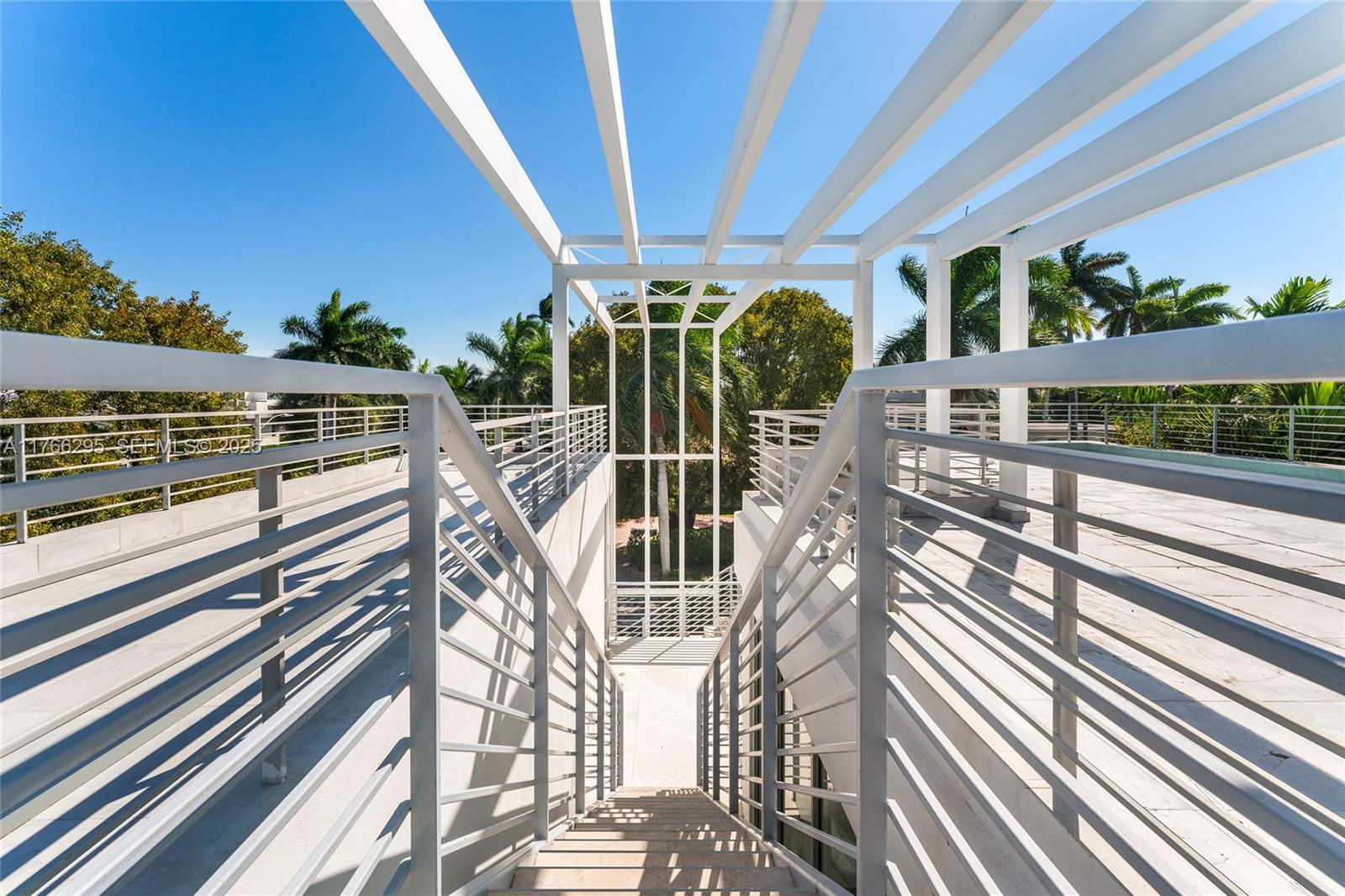 1250 North Venetian Way Miami, FL 33139 - Photo 12 of 61