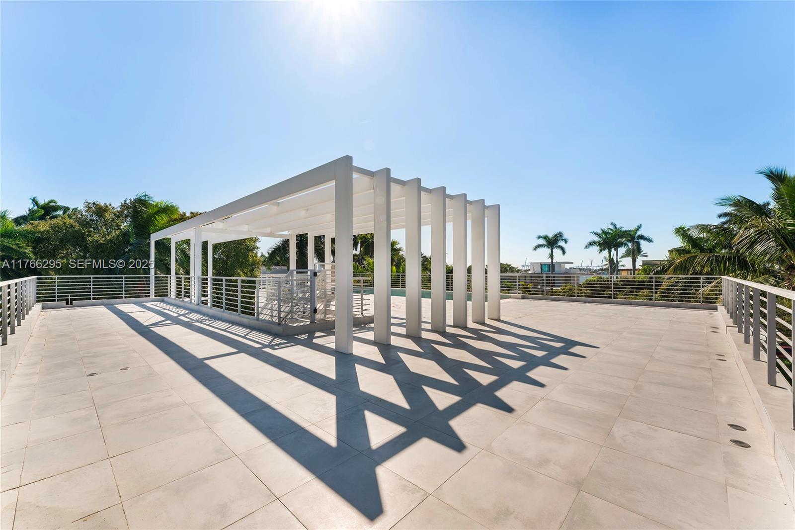1250 North Venetian Way Miami, FL 33139 - Photo 13 of 61 a view of balcony with yard