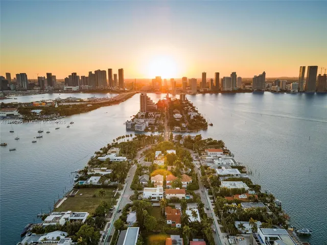 $7,000,000 | 1250 North Venetian Way, Miami, FL 33139