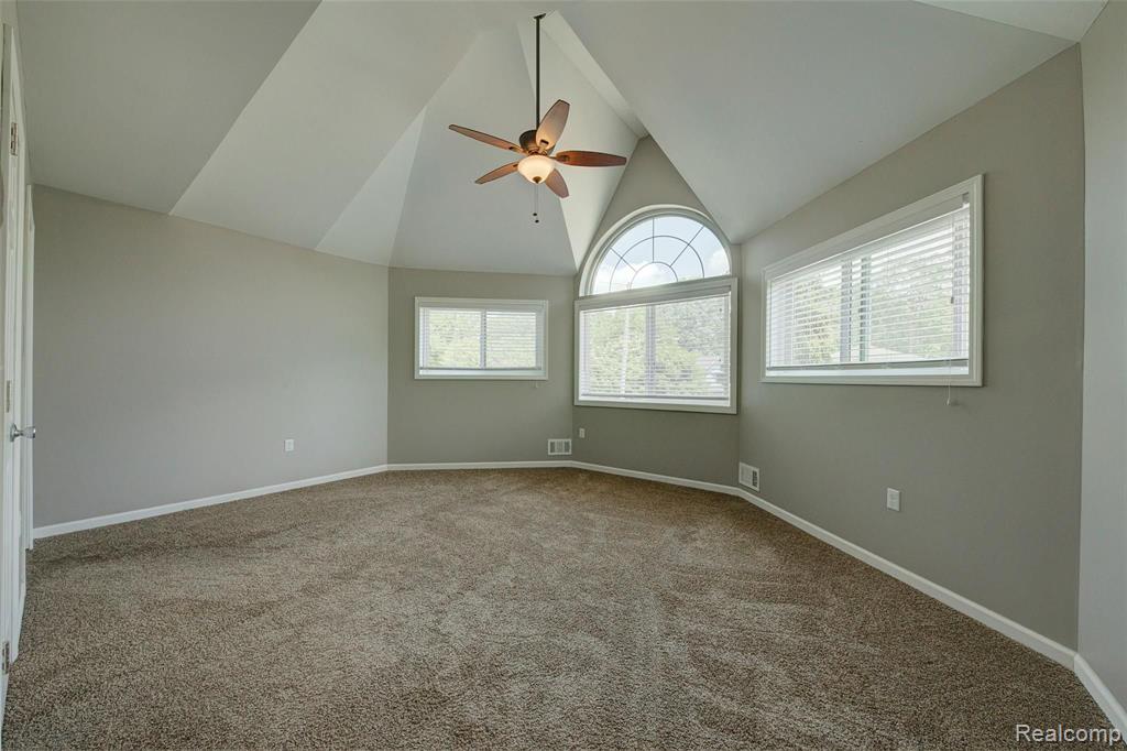 503 East Clinton Street Howell, MI 48843 - Photo 36 of 58