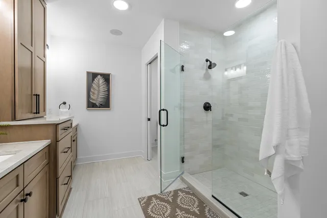 $975,000 | 1 Hill Farm Court, Unit 210, North Oaks, MN 55127