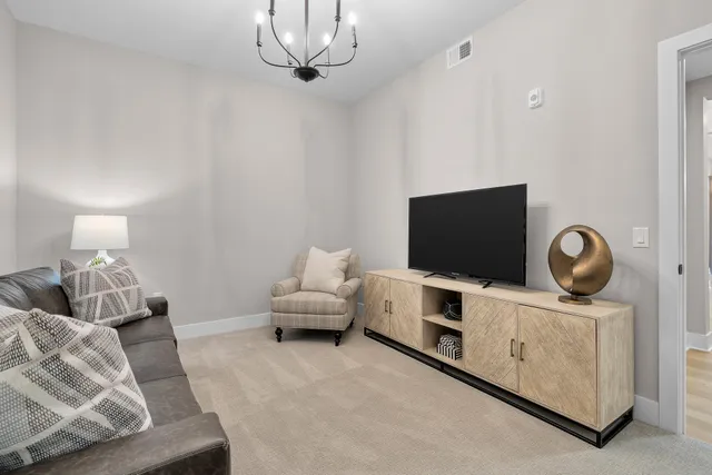 $975,000 | 1 Hill Farm Court, Unit 210, North Oaks, MN 55127