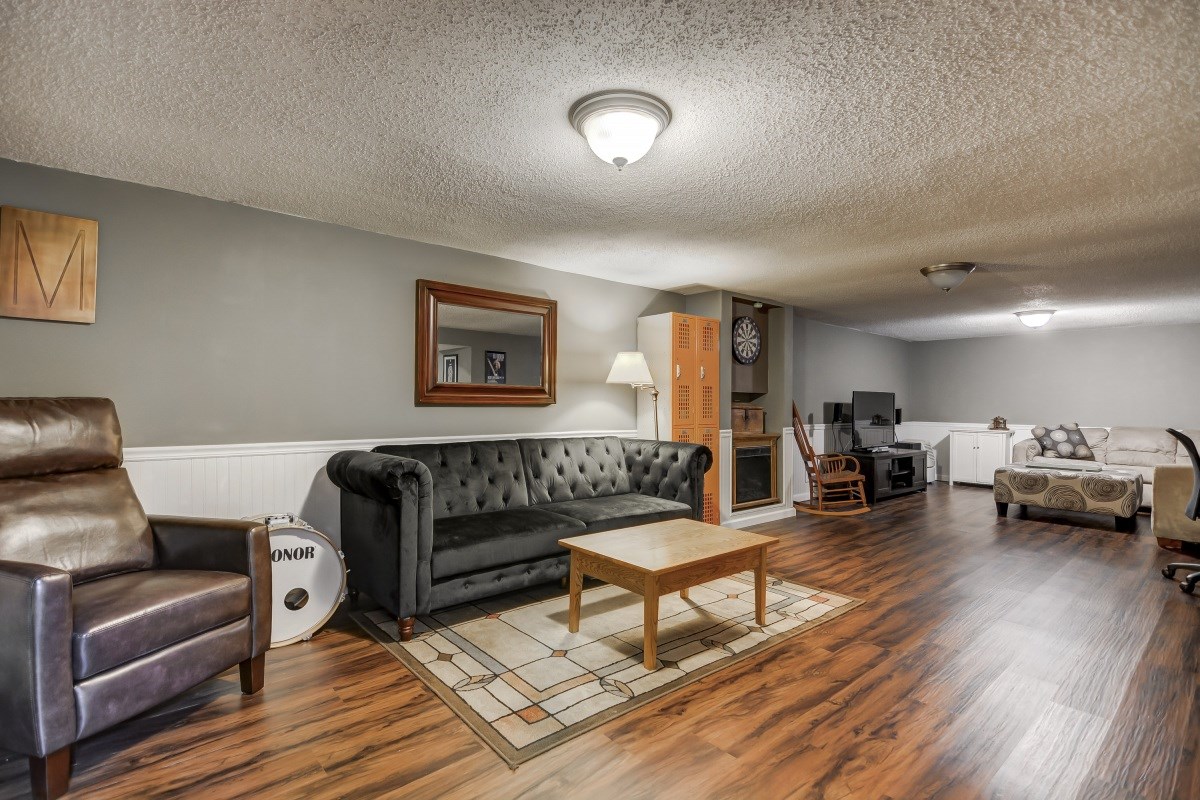 2802 East Black Avenue Springfield, IL 62702 - Photo 30 of 36
