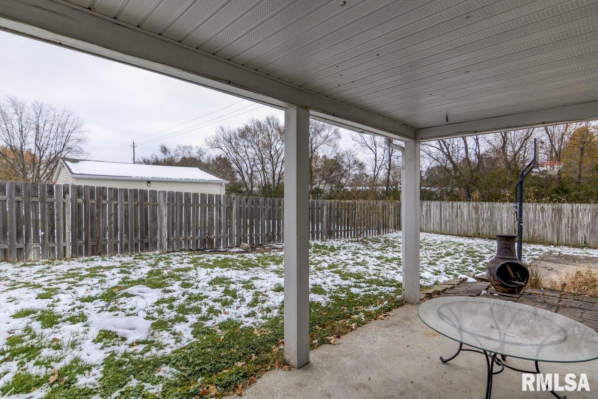 2802 East Black Avenue Springfield, IL 62702 - Photo 36 of 36
