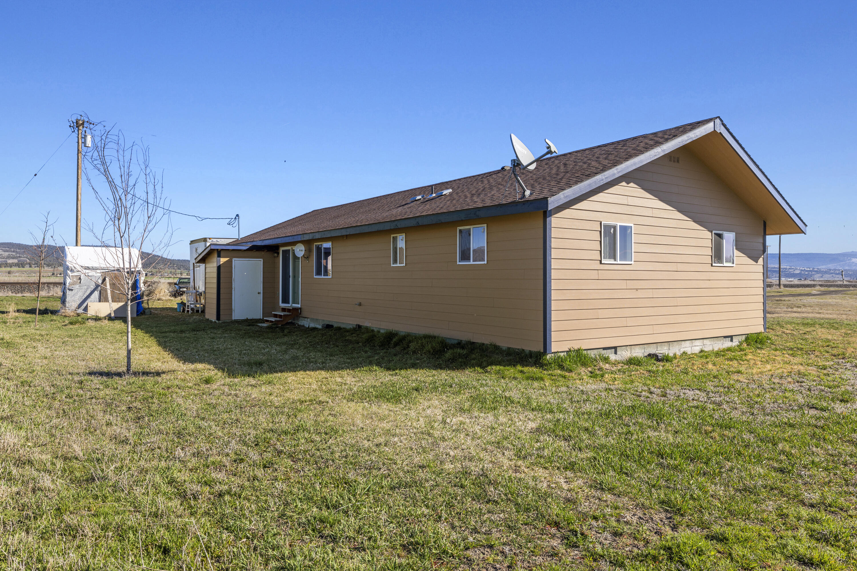23810 Gaines Road Merrill, OR 97633 - Photo 26 of 28 23810GainesRd-18