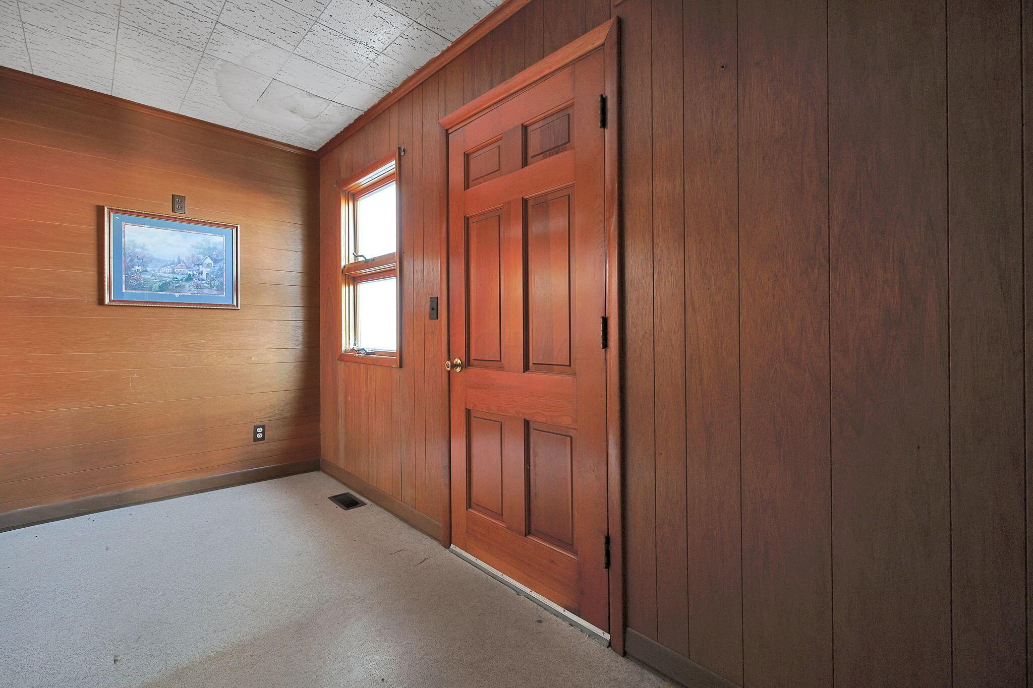 11802 Main Street Adelphi, OH 43101 - Photo 15 of 43 22-web-or-mls-11802-main-st