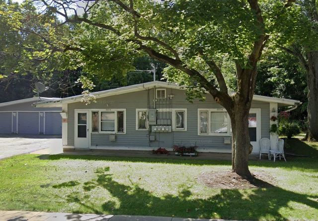 613 West Main Street Cary, IL 60013 - Photo 1 of 1
