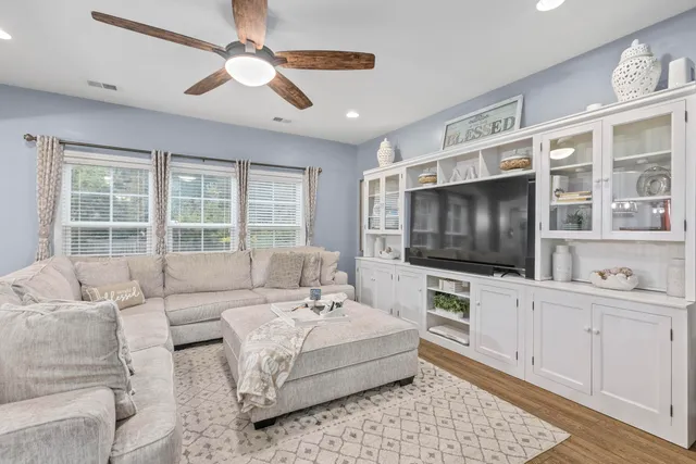 $635,000 | 6008 Begonia Way, Hanahan, SC 29410