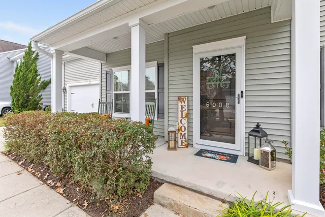 $635,000 | 6008 Begonia Way, Hanahan, SC 29410