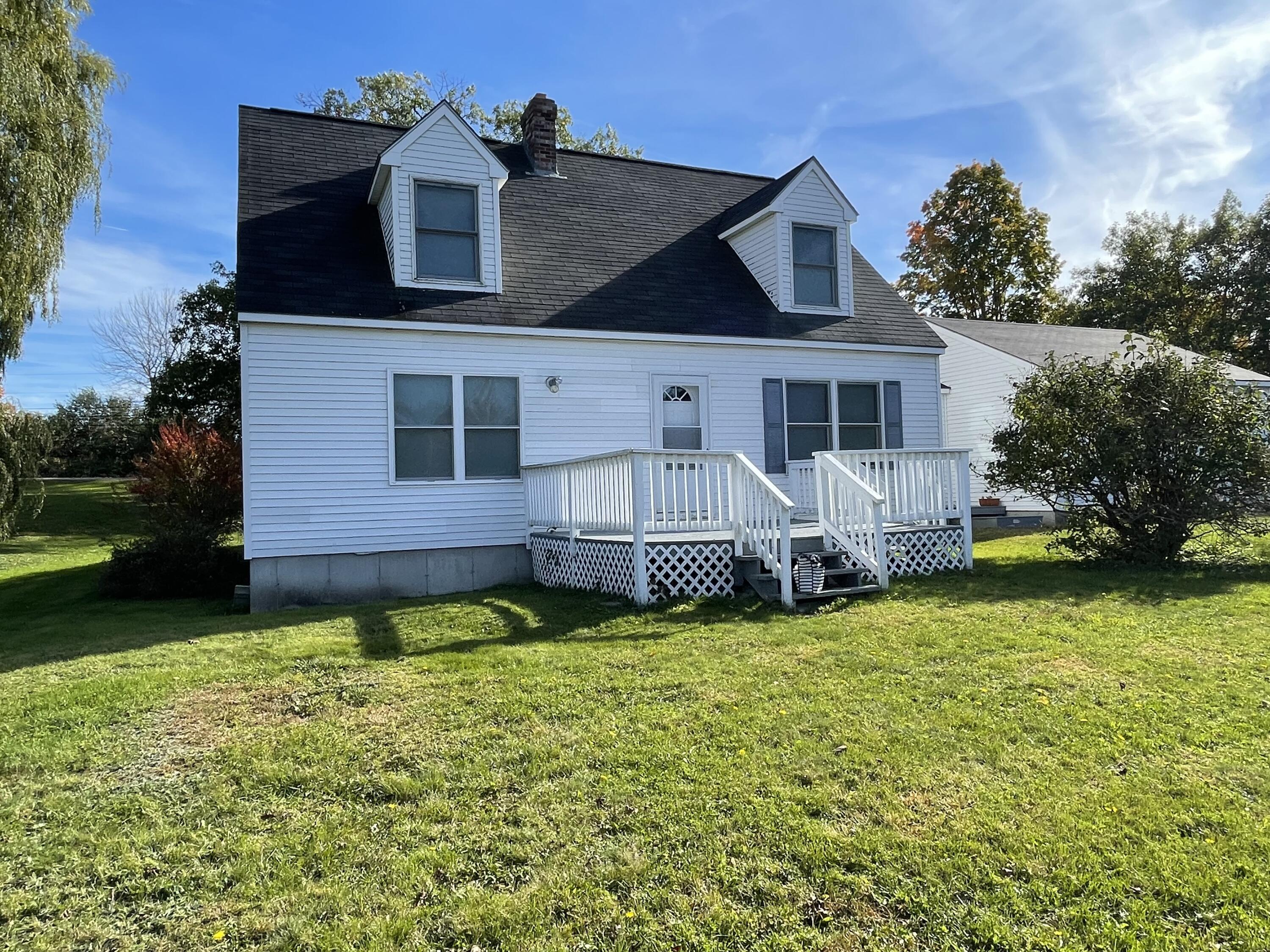 170 Corinna Road St. Albans, ME 04971 - Photo 4 of 37 IMG_1205
