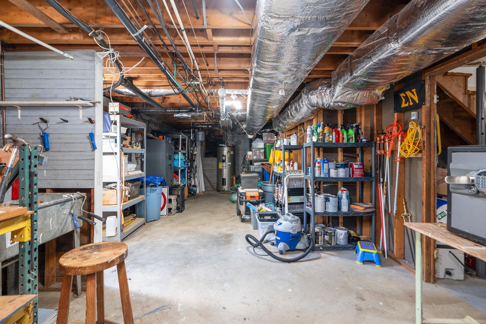 112 Country Lodge Road Waynesboro, VA 22980 - Photo 29 of 74