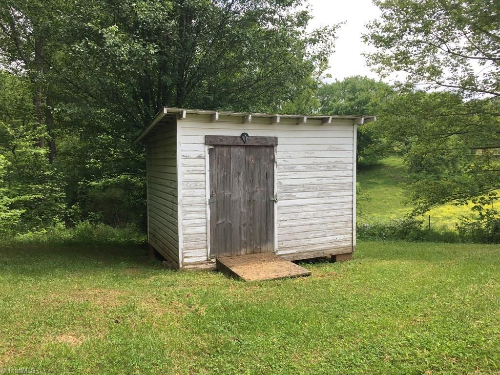 565 Red Brush Road Mount Airy, NC 27030 - Photo 5 of 5 Gallery Image 5