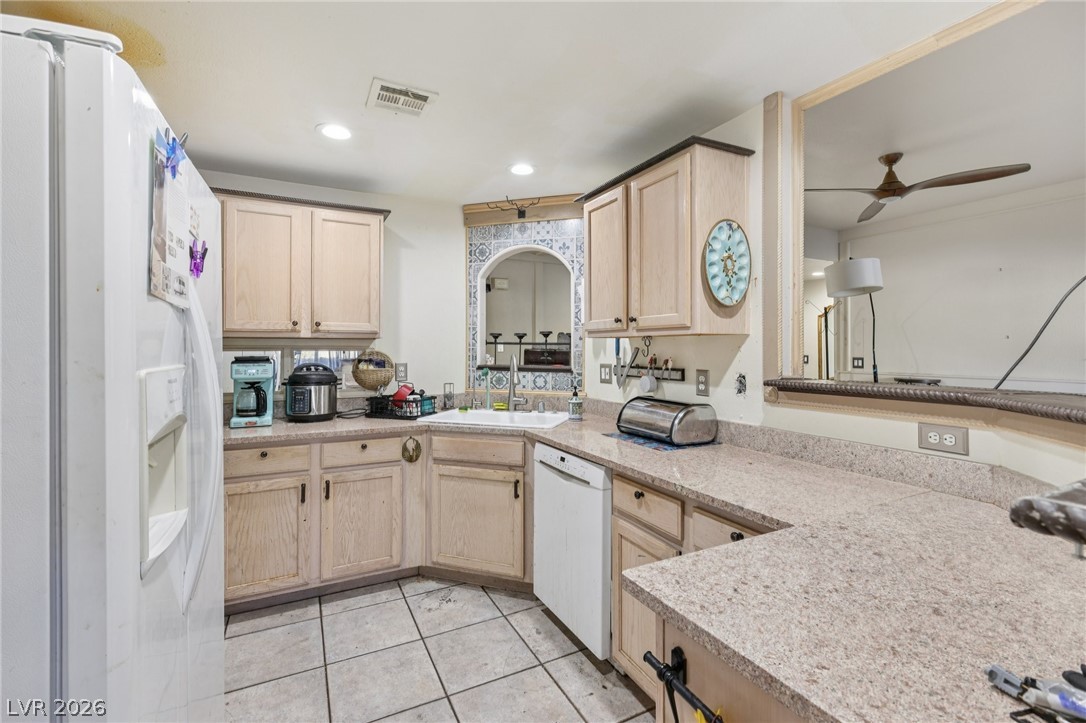 2050 West Warm Springs Road, Unit 1111 Henderson, NV 89014 - Photo 11 of 29