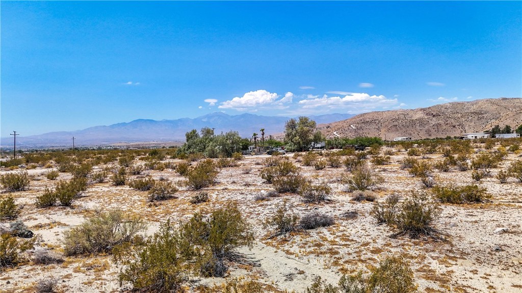 60 Dillon Road Desert Hot Springs, CA 92241 - Photo 32 of 35