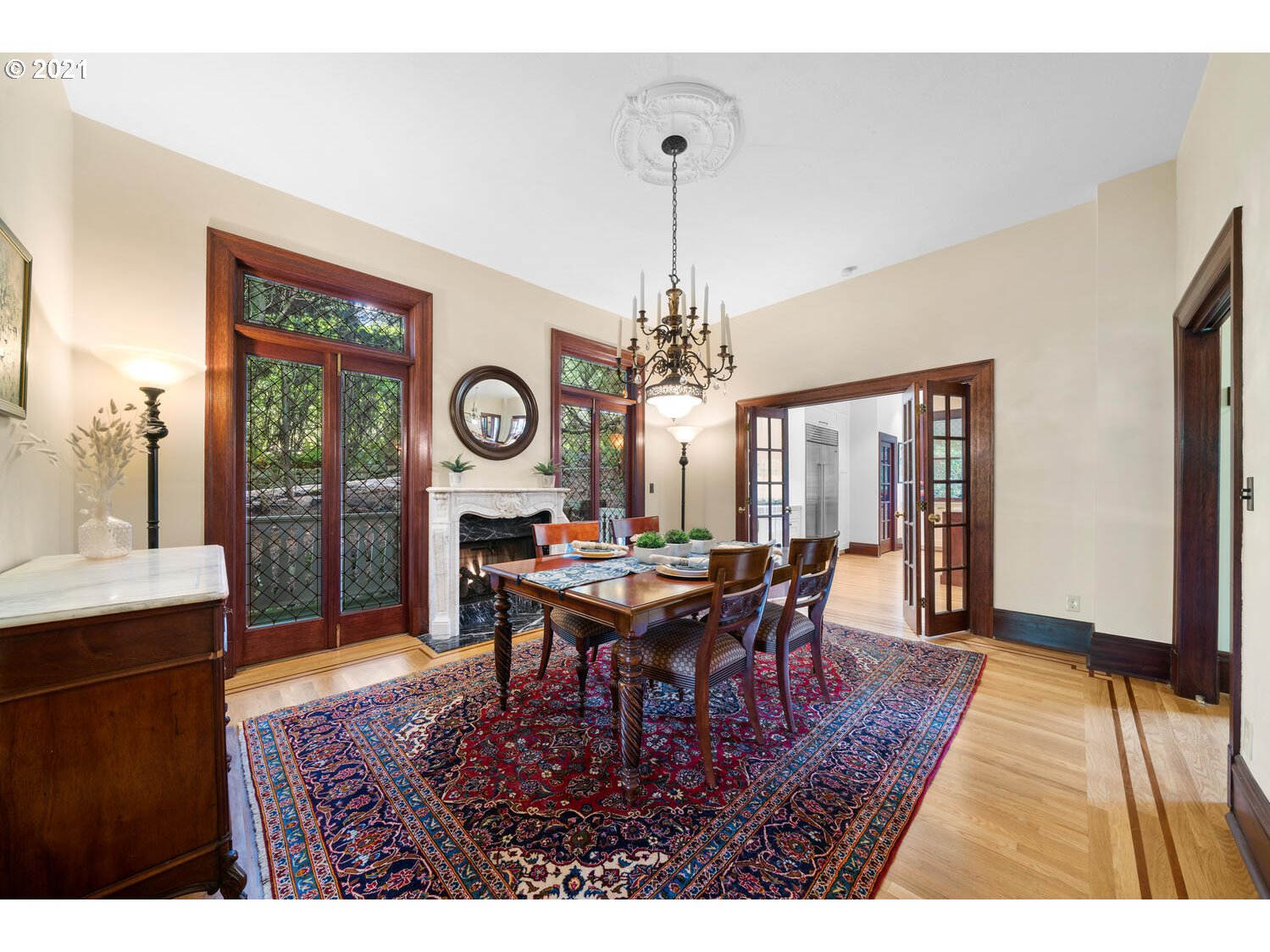 10643 South Riverside Drive Portland, OR 97219 - Photo 14 of 32 Gallery Image 14