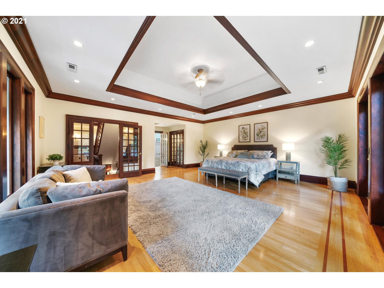 10643 South Riverside Drive Portland, OR 97219 - Photo 18 of 32 Gallery Image 18