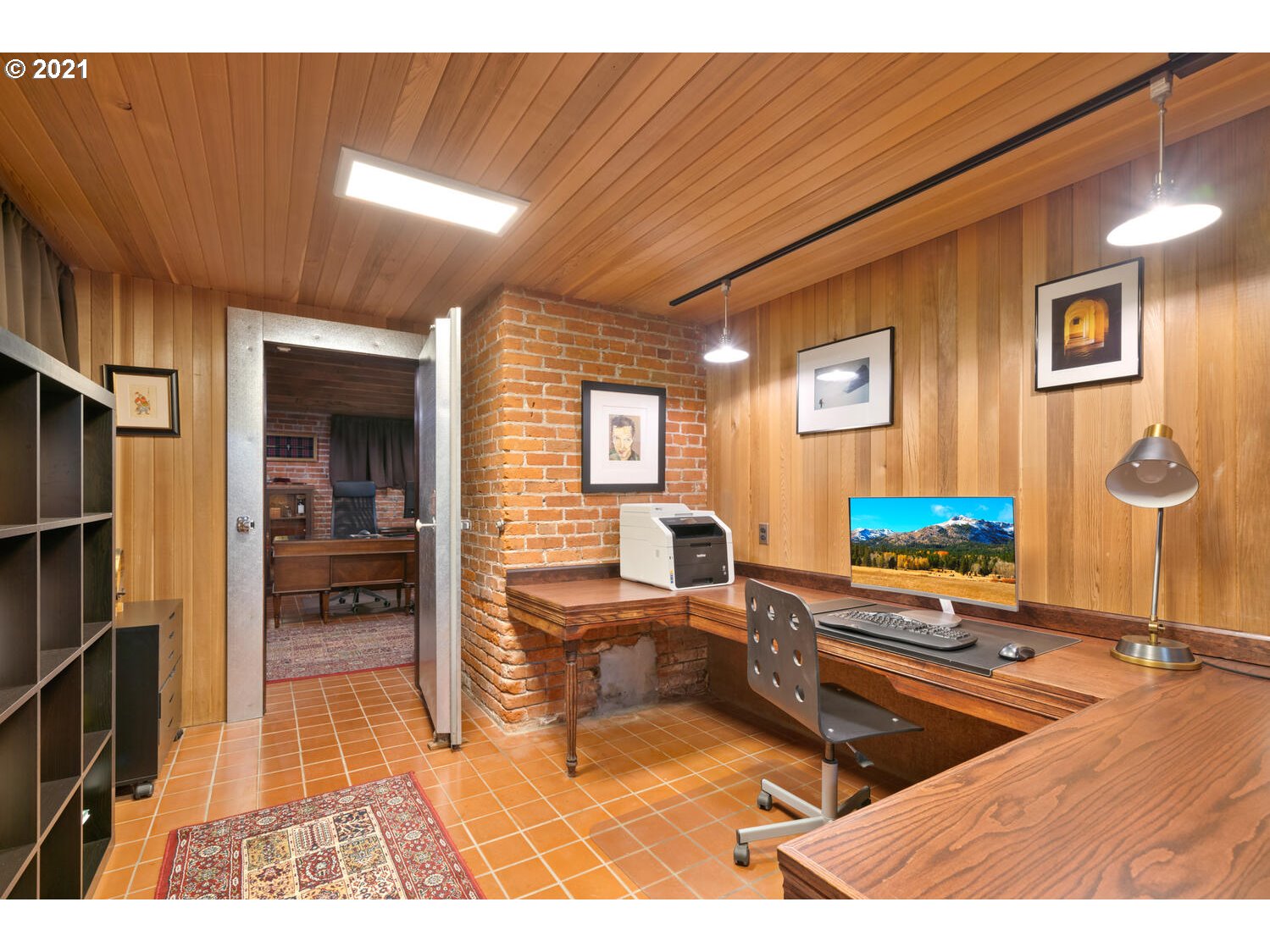 10643 South Riverside Drive Portland, OR 97219 - Photo 28 of 32 Gallery Image 28