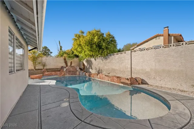 $2,998 | 6324 Peppermill Drive, Las Vegas, NV 89146