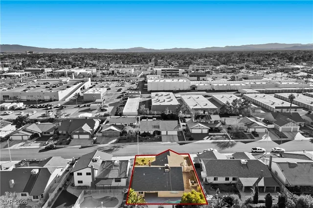 $2,998 | 6324 Peppermill Drive, Las Vegas, NV 89146