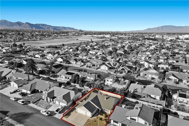 $2,998 | 6324 Peppermill Drive, Las Vegas, NV 89146