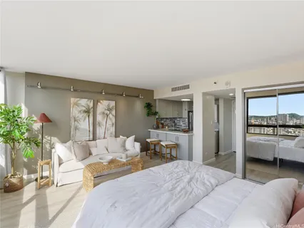 $298,000 | 2499 Kapiolani Boulevard, Unit 3202, Honolulu, HI 96826