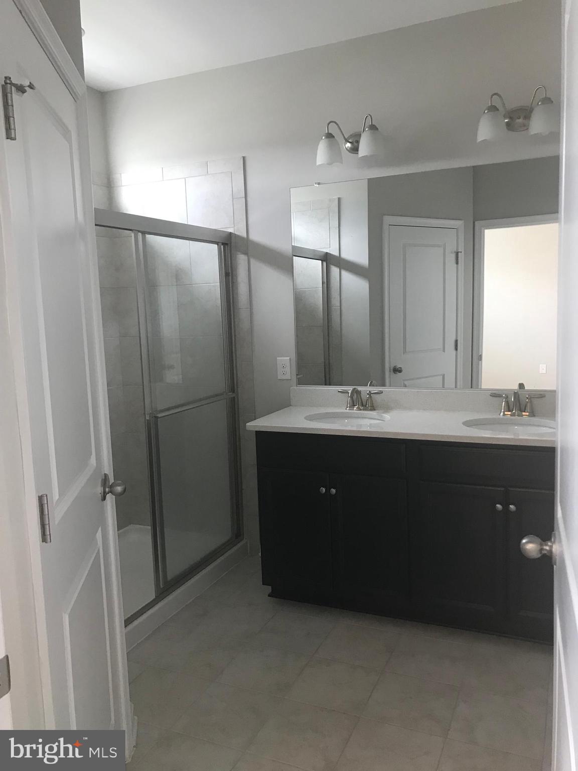 4646 Cambria Road Frederick, MD 21703 - Photo 19 of 33 Master Bathroom