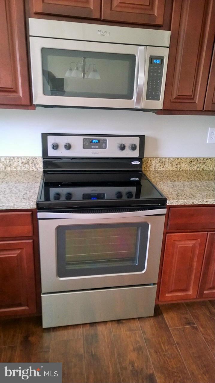 4002 Issacs Road Baltimore, MD 21220 - Photo 8 of 30 Kitchen